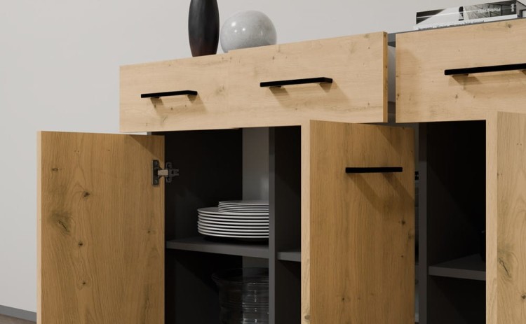 praktyczne-półki-i-szuflady-w-komodzie