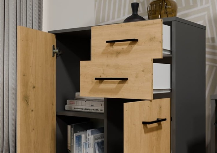 praktyczne-półki-i-szuflady-w-komodzie