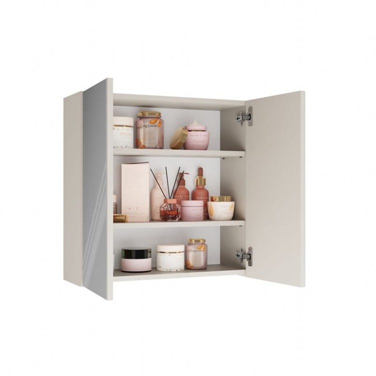 wnętrze-szafki-z-półkami