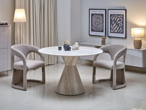 krzesła-w-aranżacji-ze-stołem