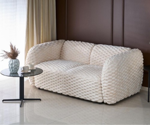 kremowa-sofa-wypoczynkowa