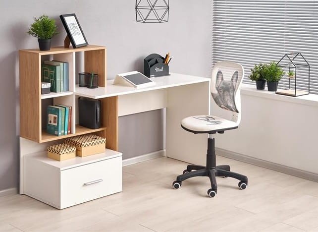 Biurko do pokoju młodzieżowego