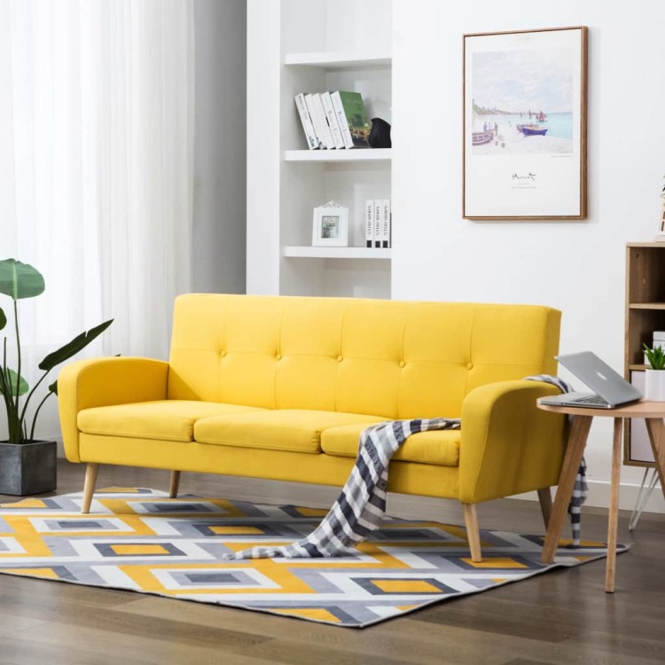 Żółta-sofa-w-stylu-scandi