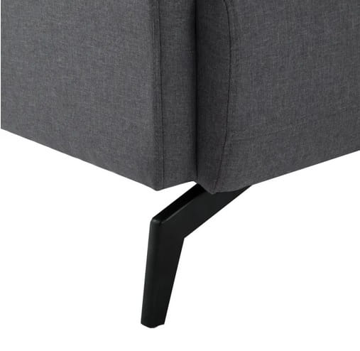 Drewniana-czarna-nóżka-w-sofie