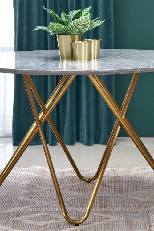 Złote-nogi-stołu-glam