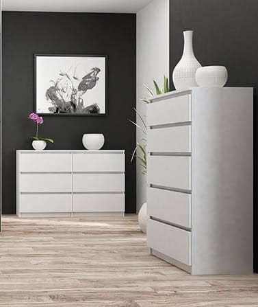 Białe-komody-z-szufladami