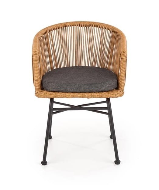 Fotel-z-rattanu-na-taras