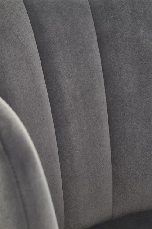 Szara-velvetowa-tkanina-fotela