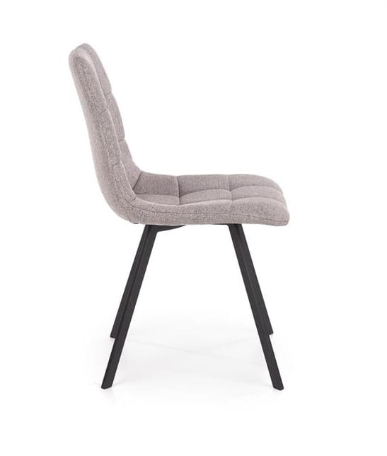 Widok-krzesła-z-boku