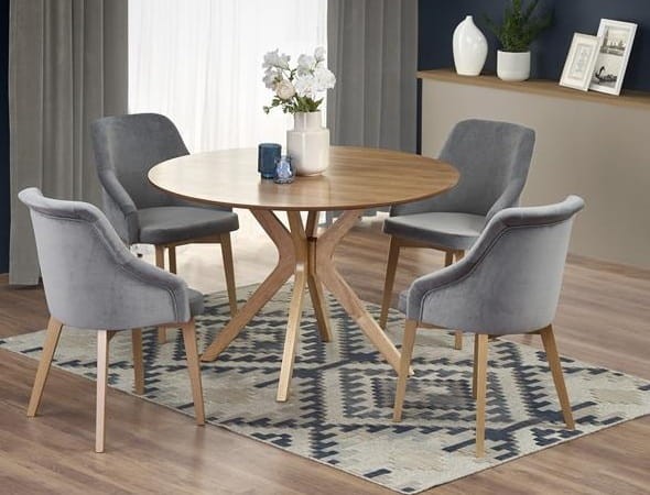 Okrągły-dębowy-stół-do-jadalni