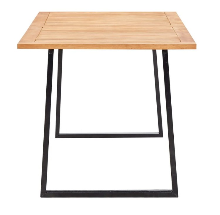 Solidny-blat-stołu-ogrodowego