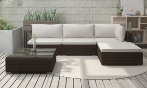 Brązowy komplet wypoczynkowy na taras