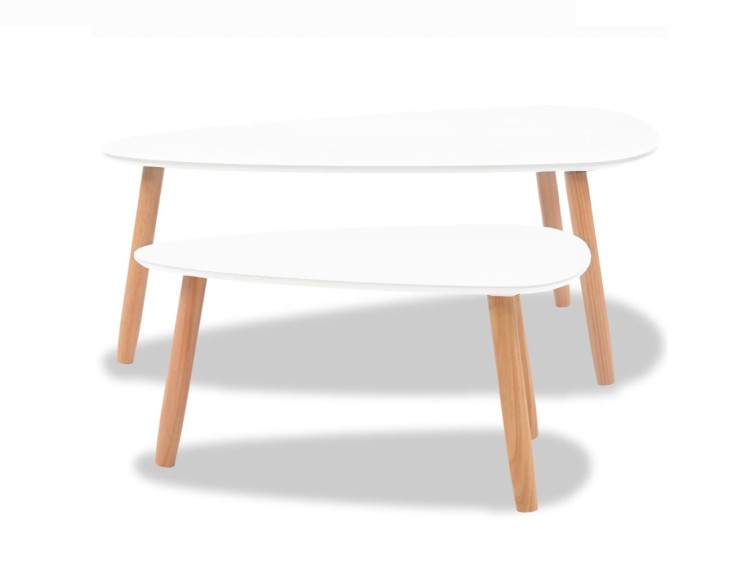 Białe-stoliki-kawowe-w-zestawie