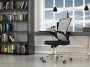 Biurowe-krzesło-na-kółkach