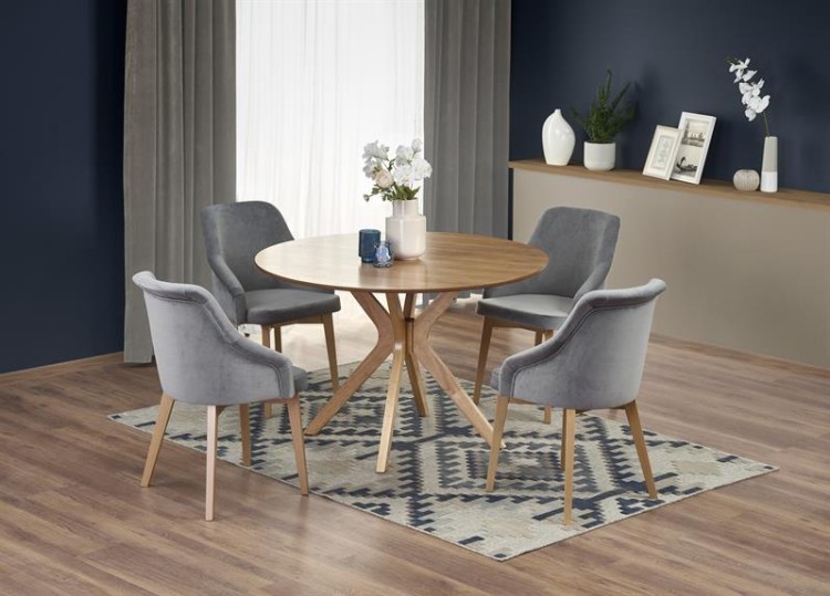 Okrągły-stół-do-jadalni